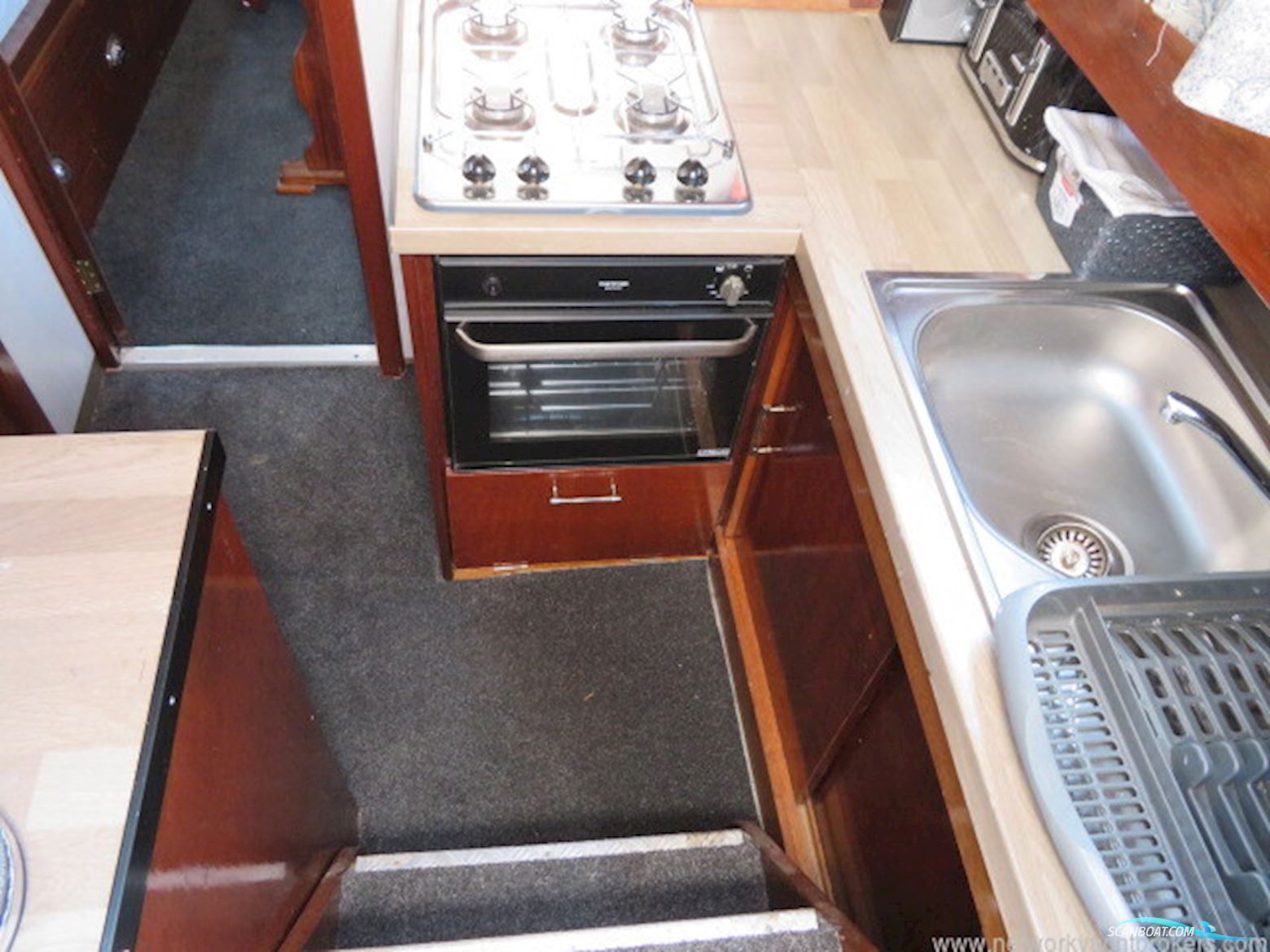 Classic Wooden Launch