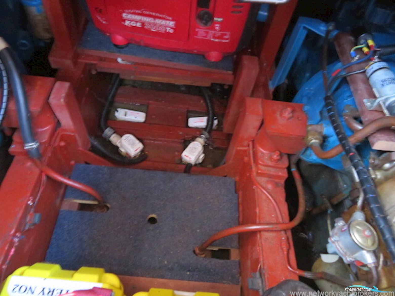 Classic Wooden Launch