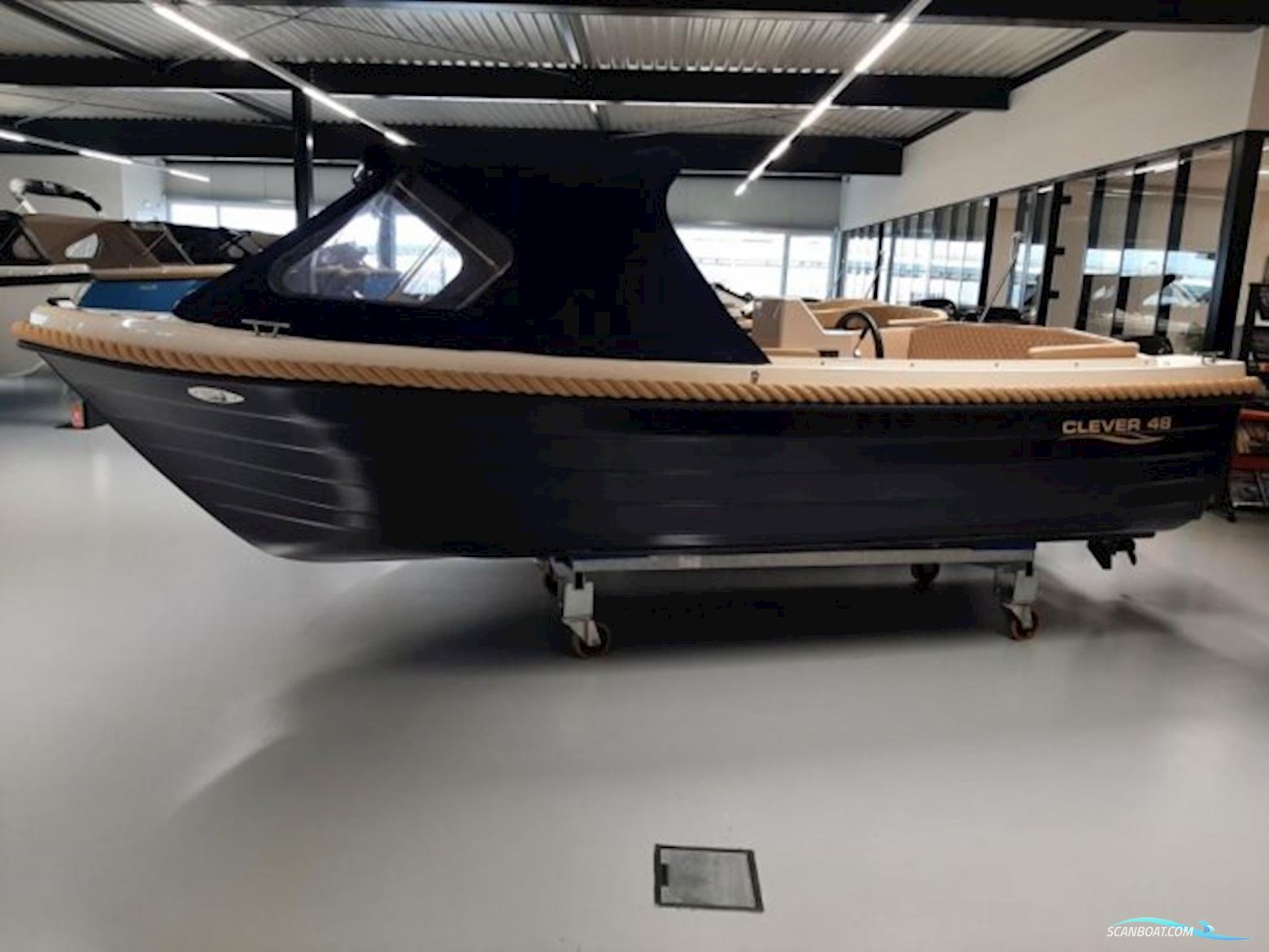 Clever 48 Motorbåt 2023, Holland