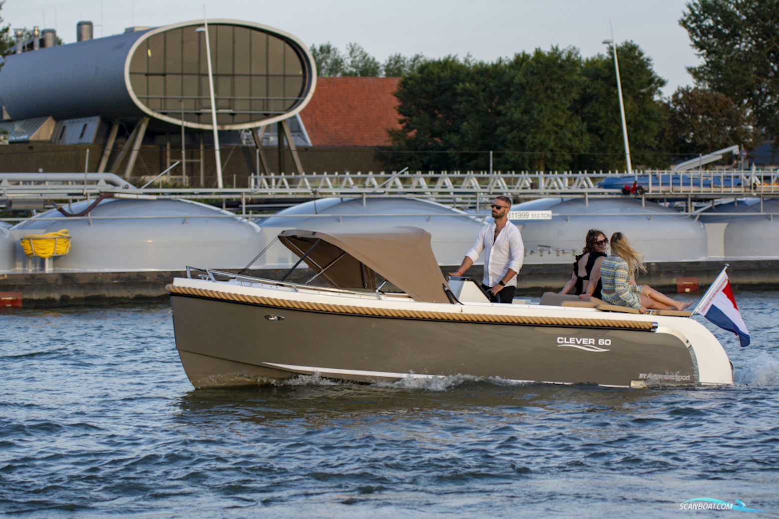 Clever Boats 60 Tender December knaller! Motorbåt 2025, med Suzuki motor, Holland