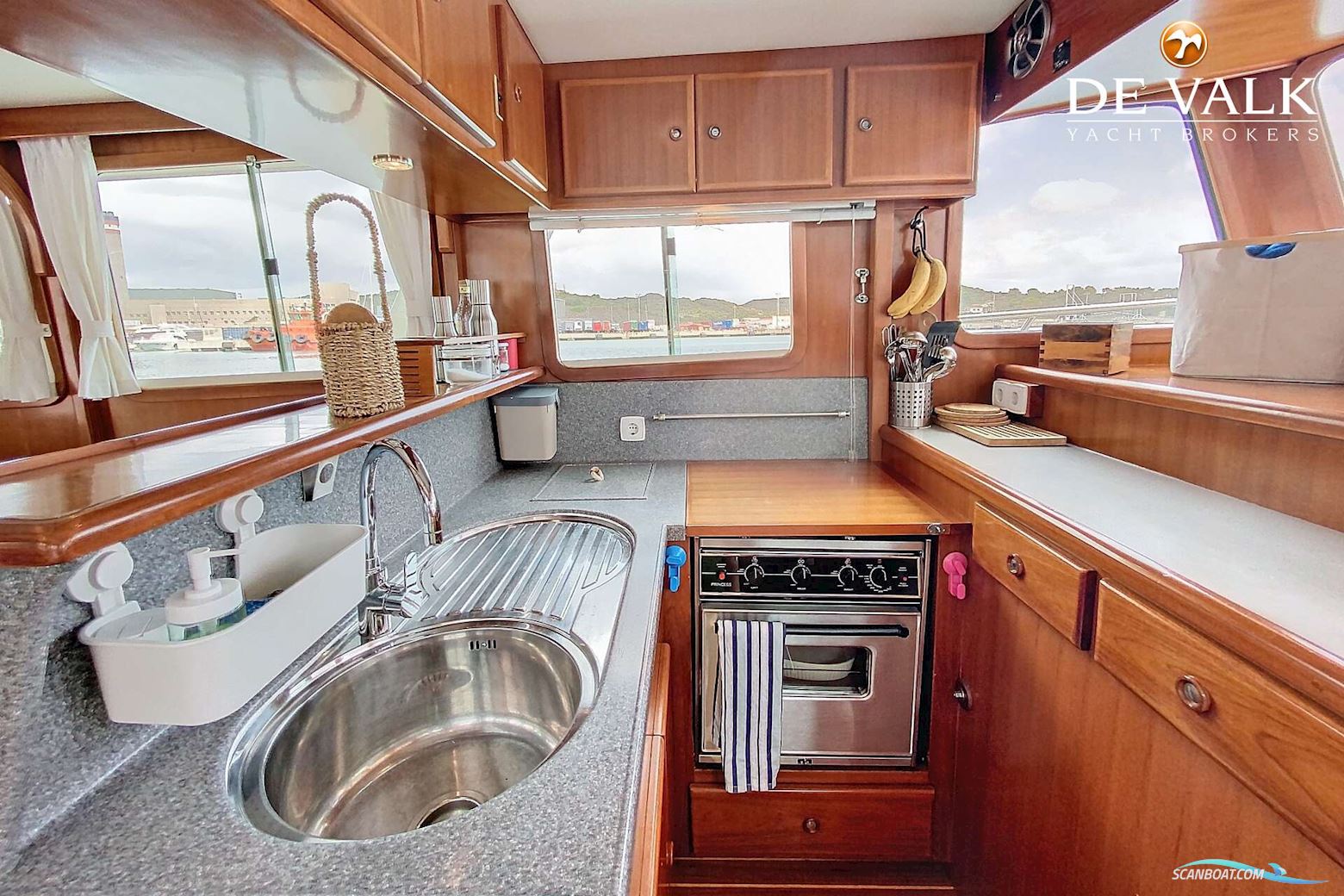 Clipper 40 Heritage Trawler