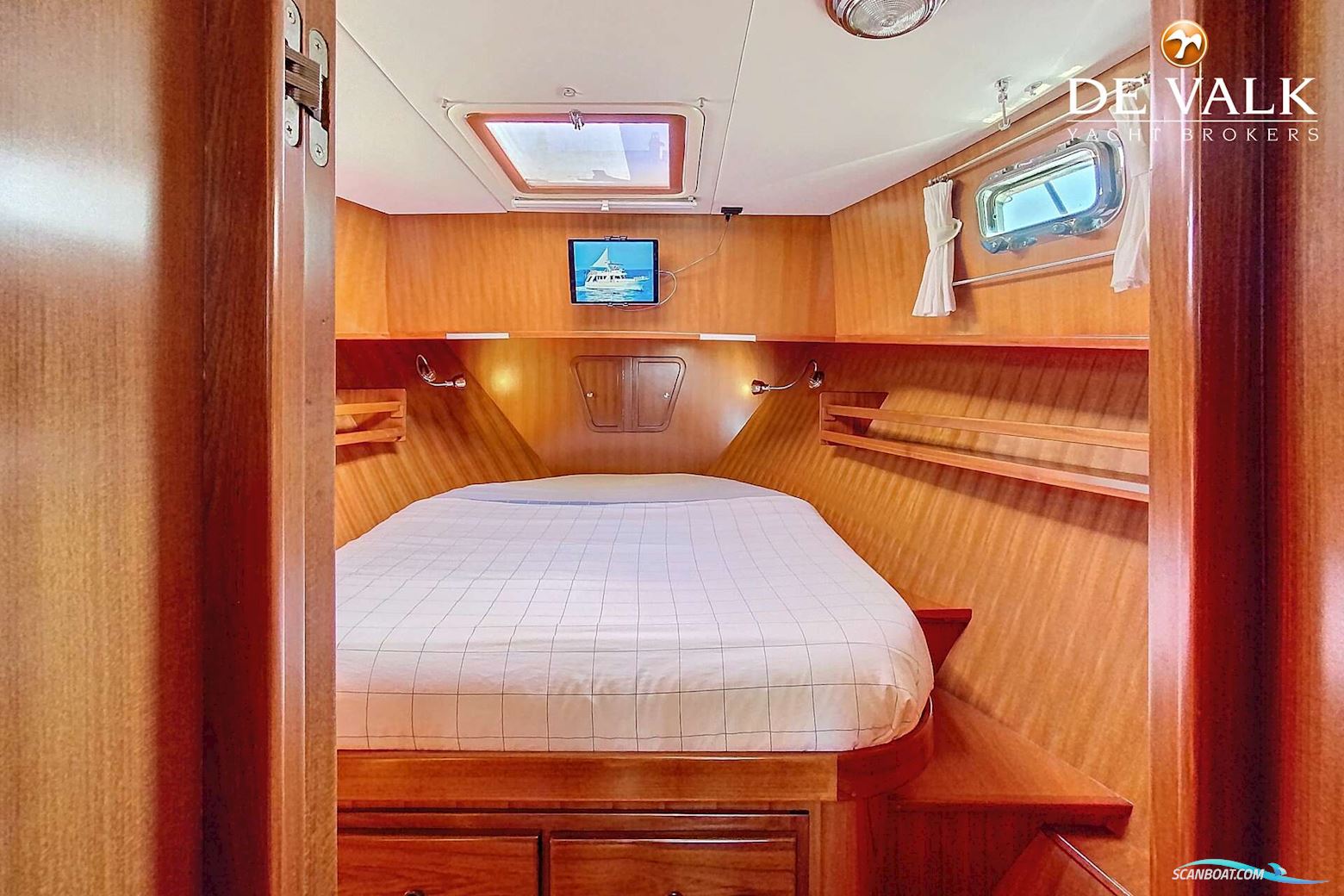 Clipper 40 Heritage Trawler