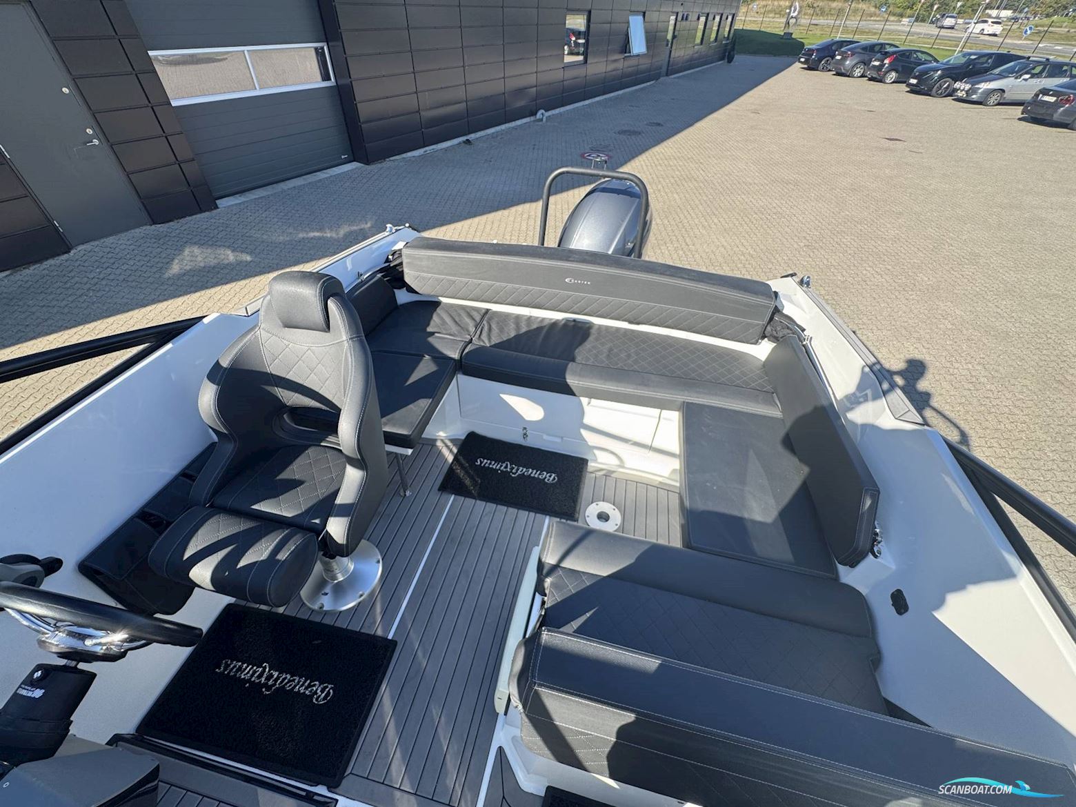 Coaster 600 BR - 175 HK Yamaha/Udstyr