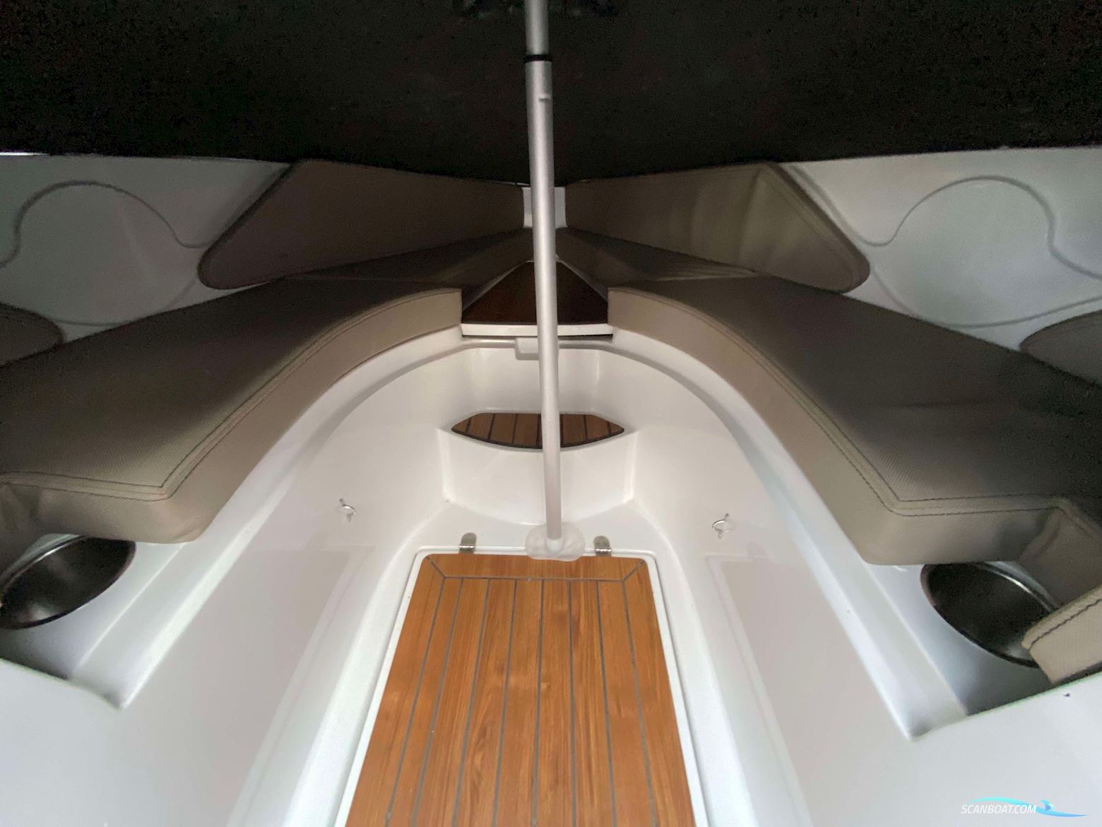 Coaster 600 BR med 150 HK Yamaha