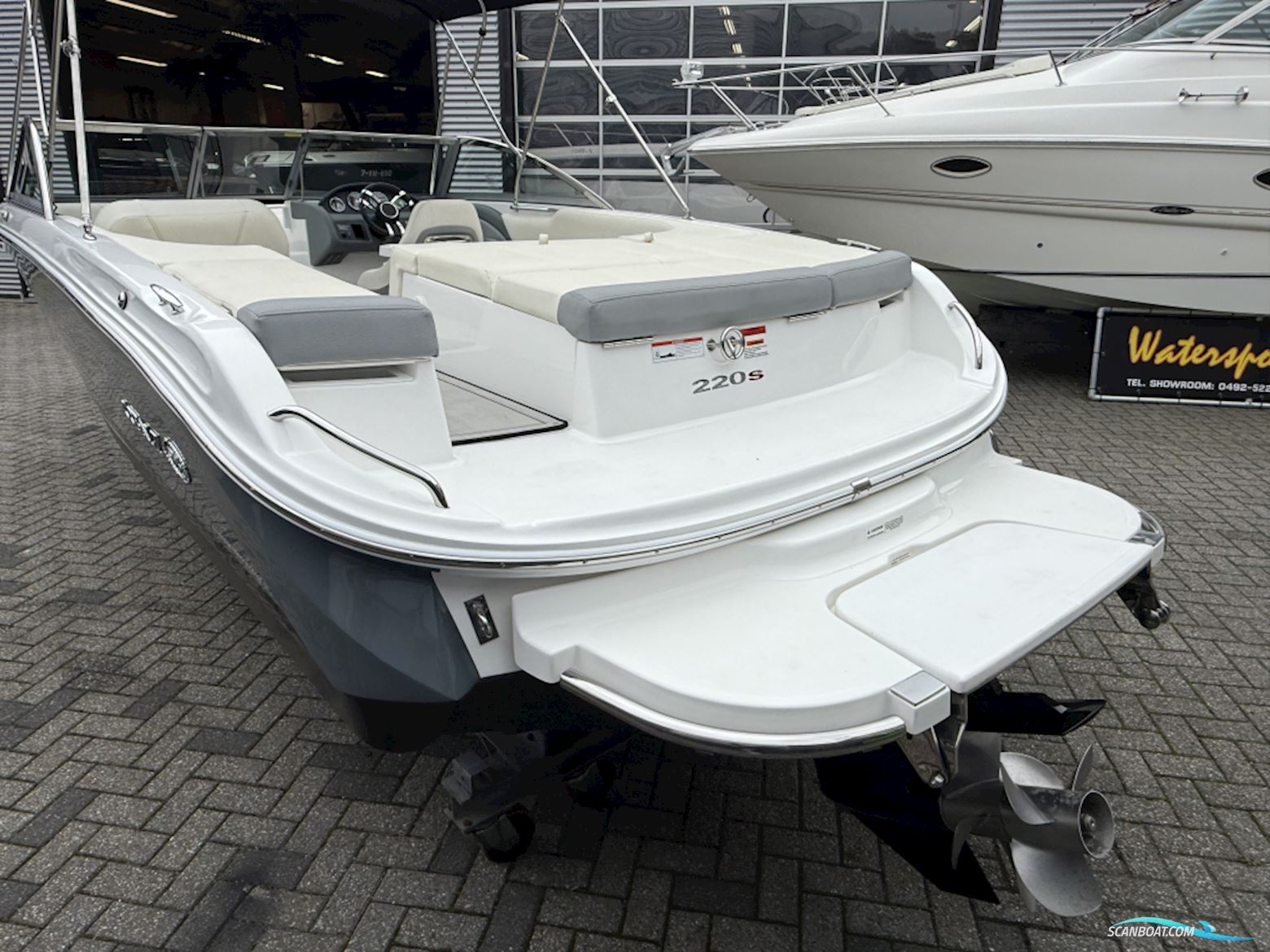 Cobalt 220 S/r