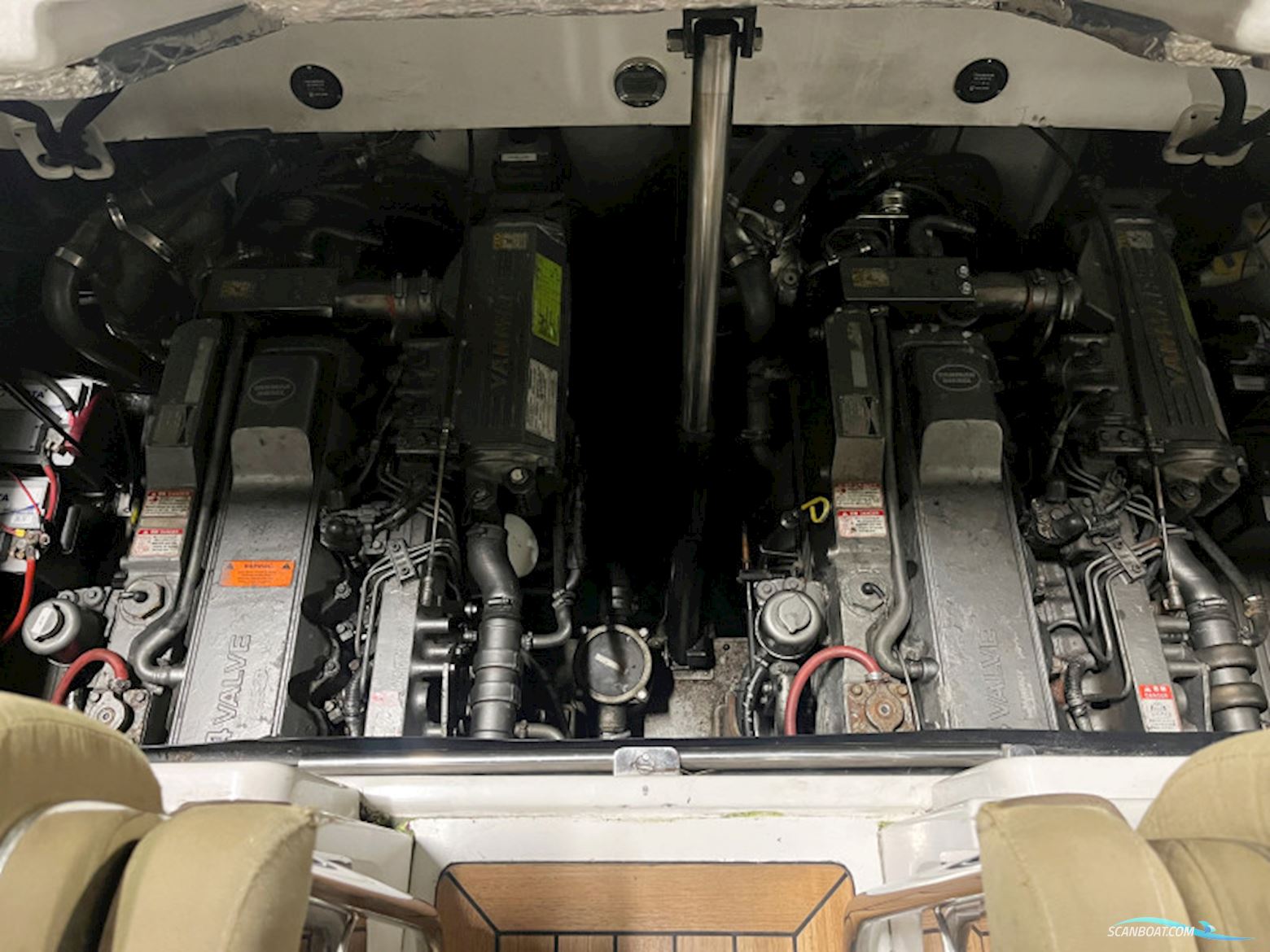 Cobalt 360 Performance Cruiser