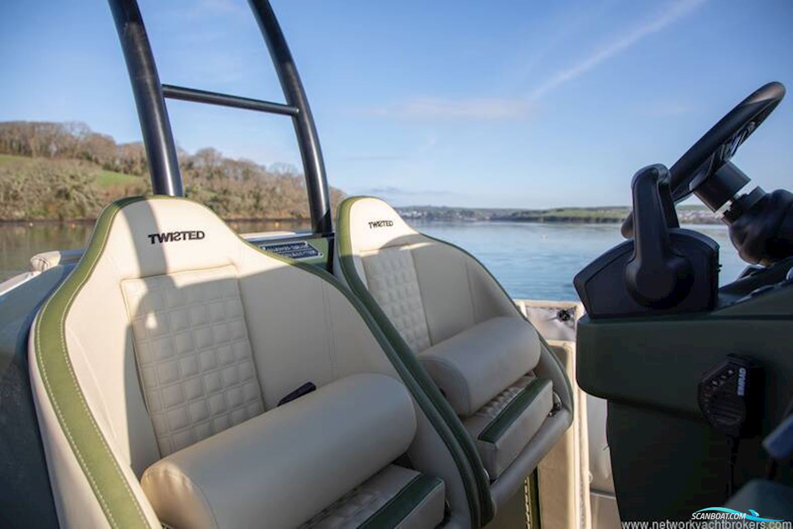 COBRA 9.7 Nautique TWISTED