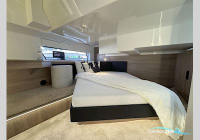 Cobra Yachts Campione 41 Fly Motorbåt 2026, Holland
