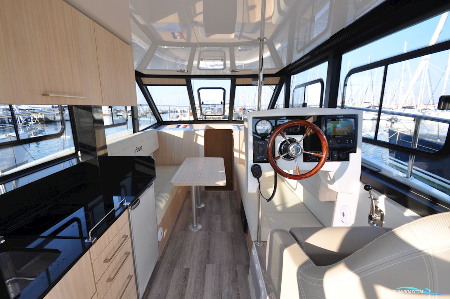 Cobra Yachts Futura 40 Grand Horizon