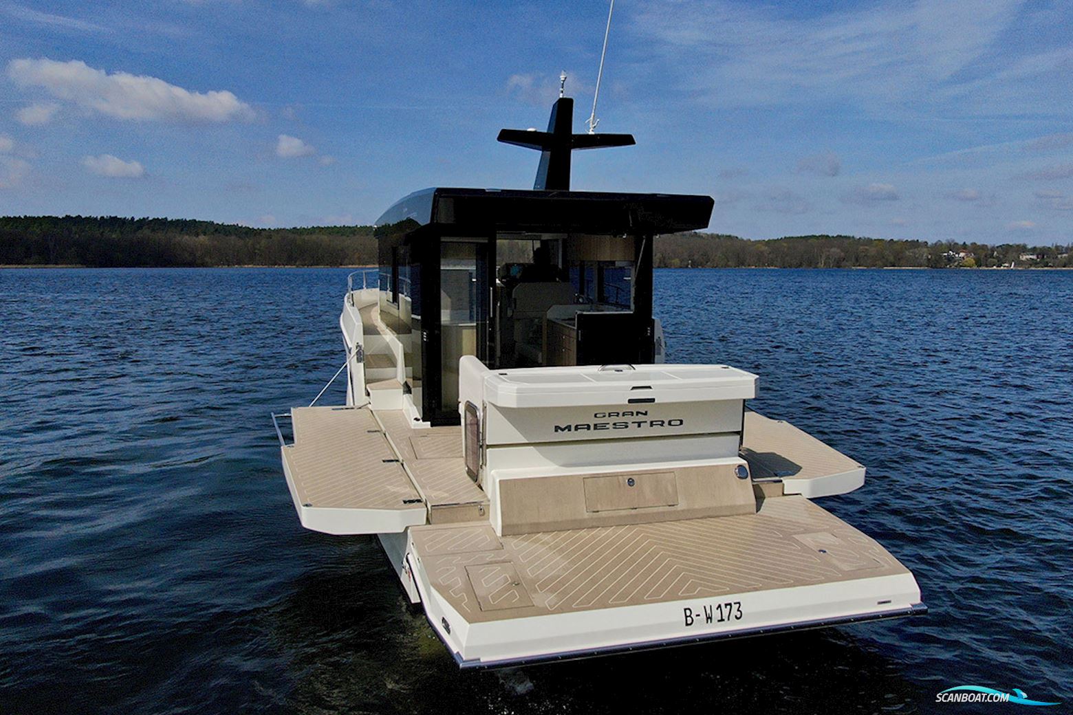Cobra Yachts Gran Maestro 43