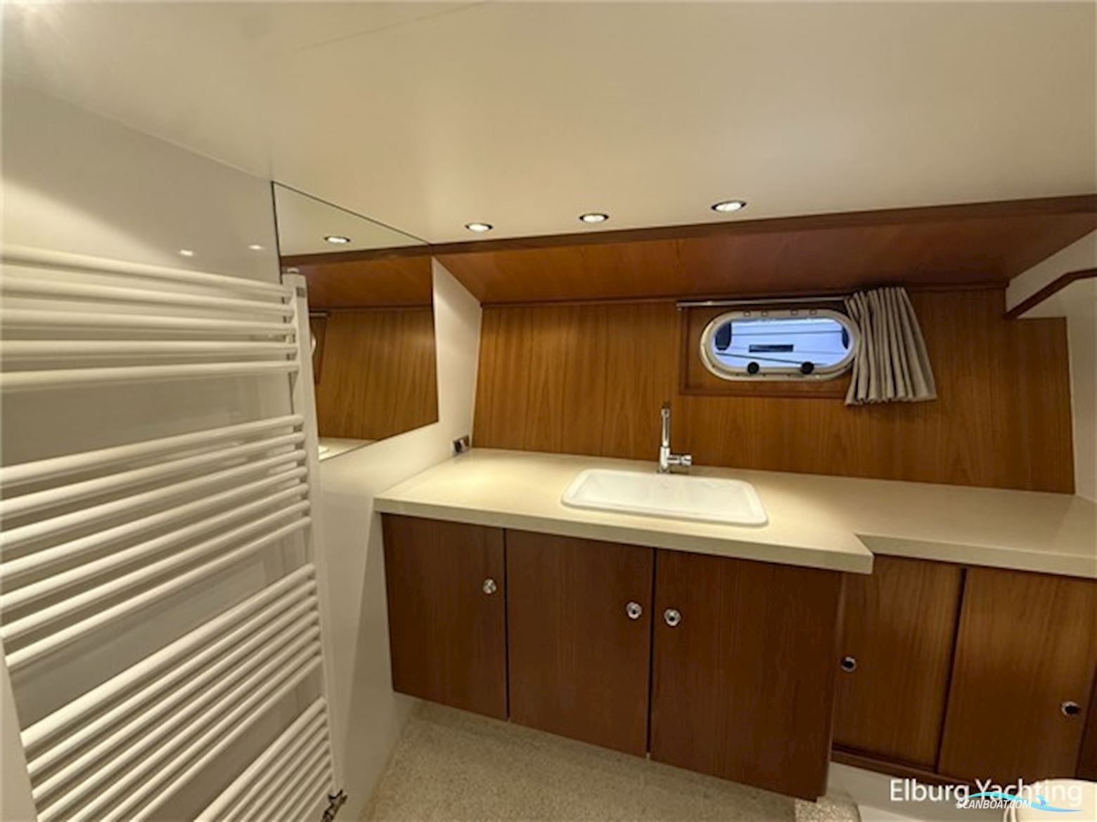 Combi Exclusive 1500 Open Kuip 