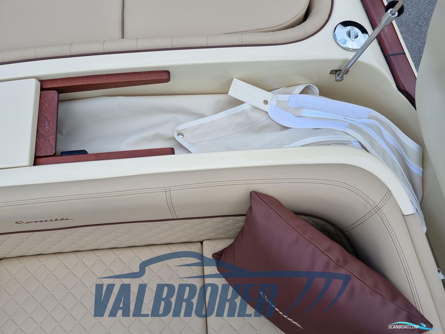 Comitti Wooden Boats Venezia 25 Classic Mahogany