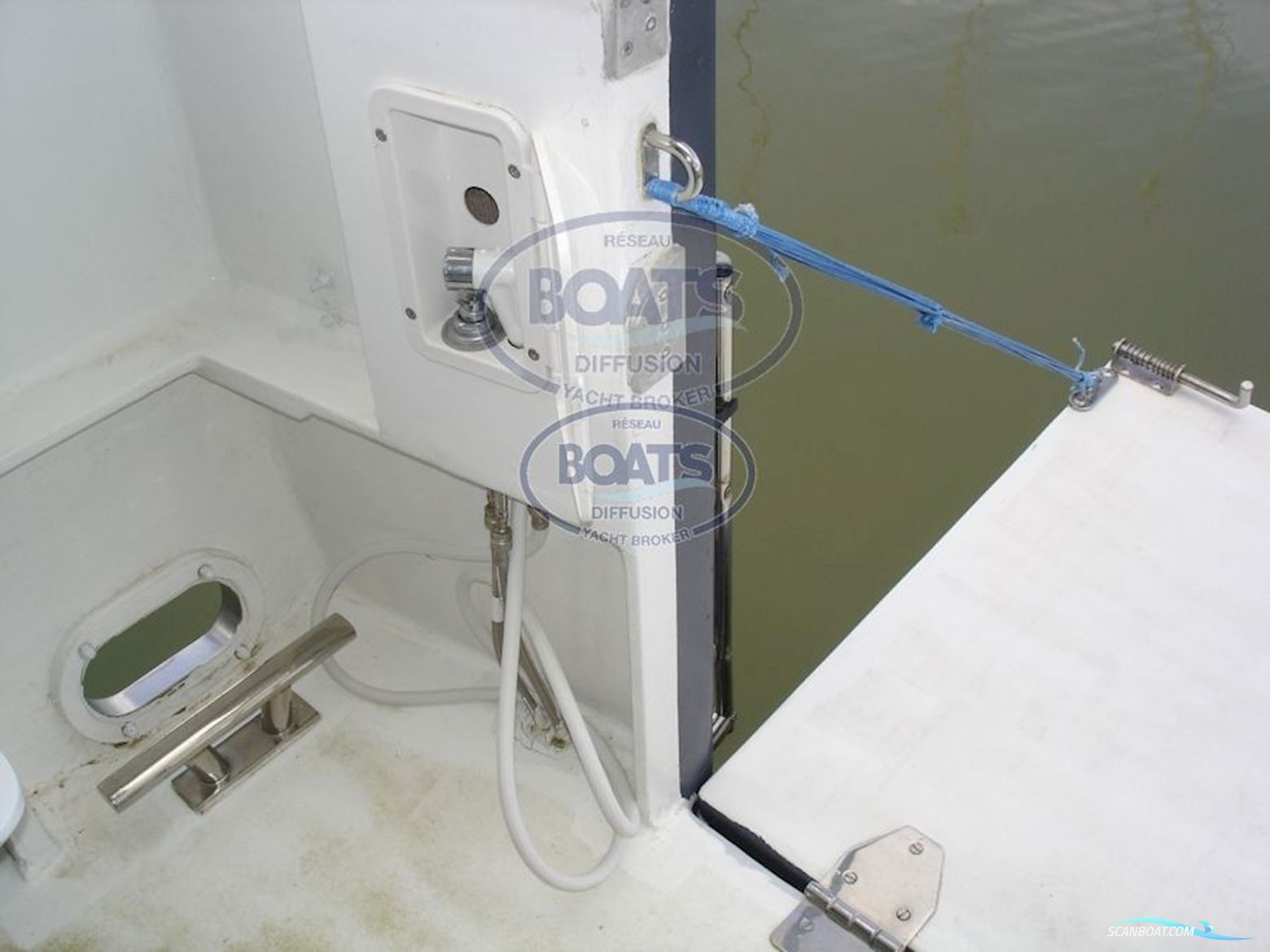 Construction amateur TRAWLER COASTER 32