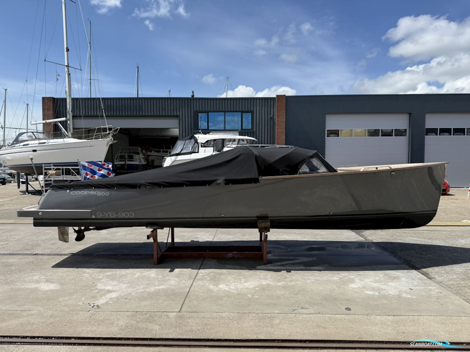 Cooperyacht 800