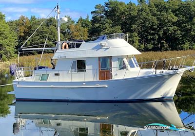Coral Bay 34 Motorbåt 1999, med Cummins 6Bta 5.9 motor, Finland