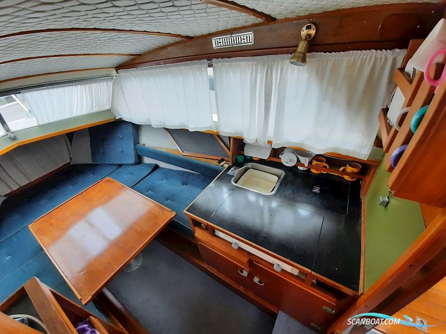Coronet 24 Cabin