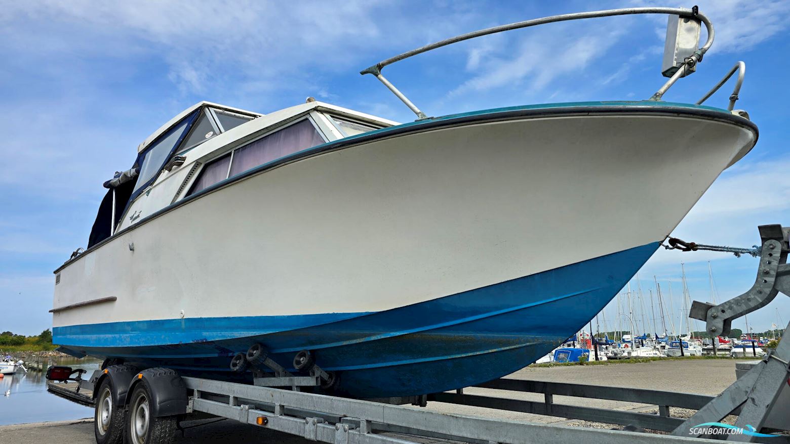 Coronet 24 Cabin