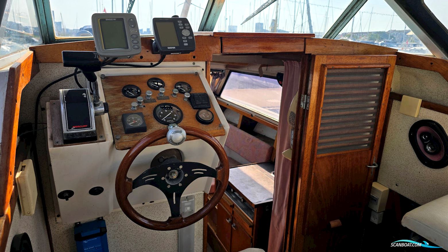 Coronet 24 Cabin