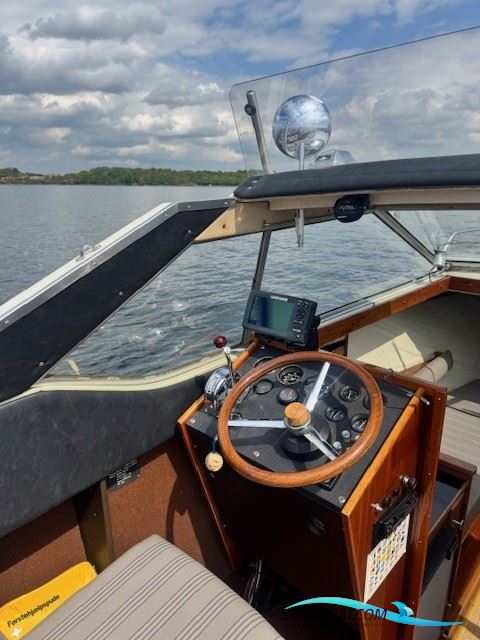 Coronet 24 Midi
