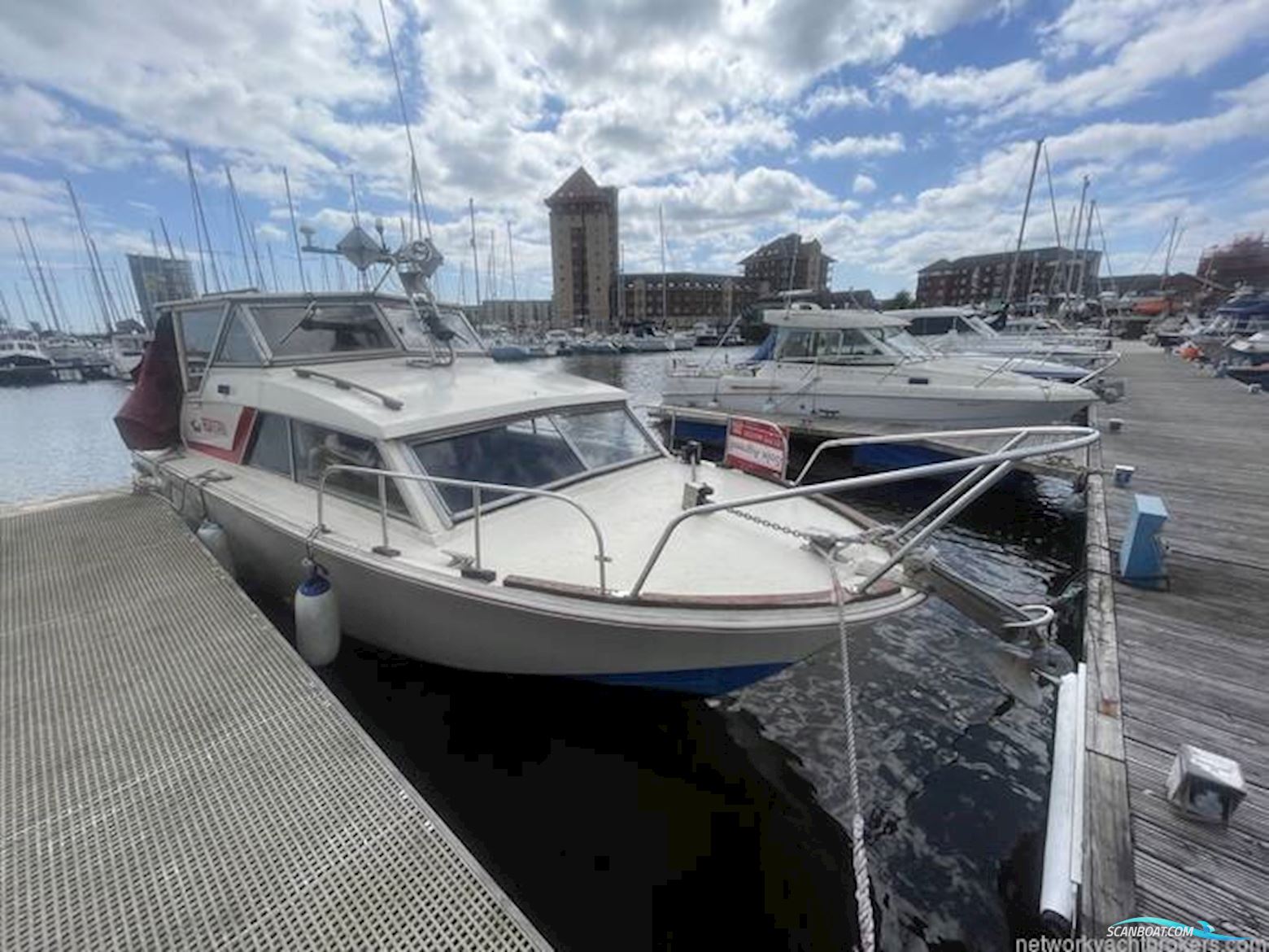 Coronet 24