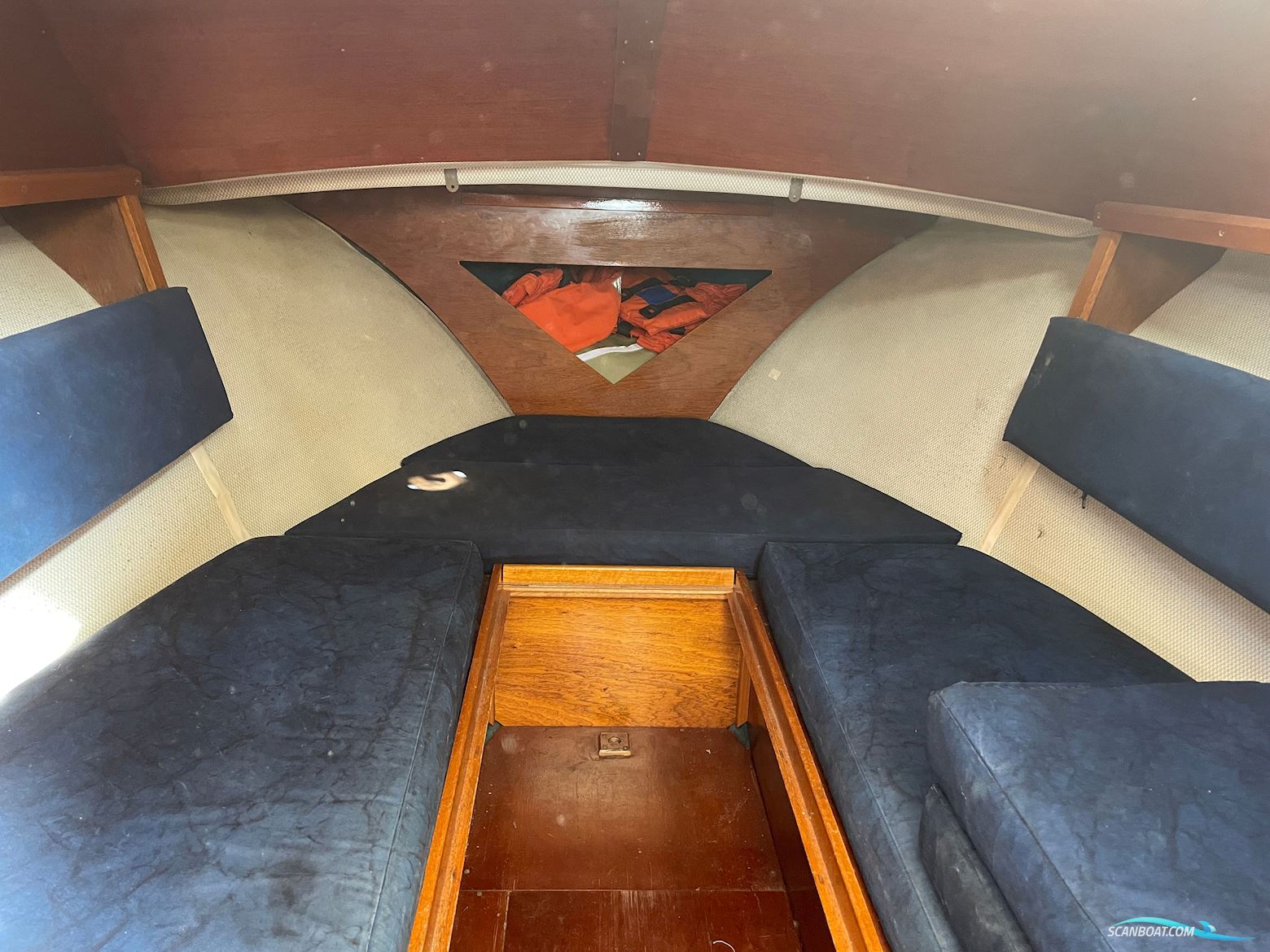 Coronet 24 Weekender