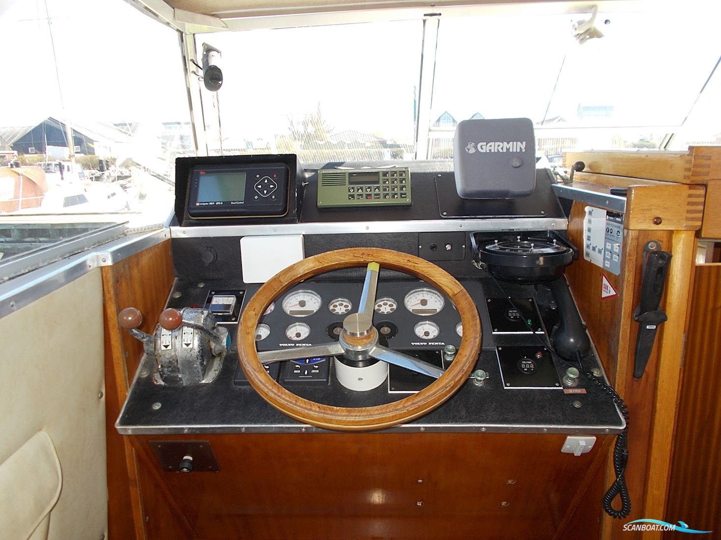 Coronet 31 Aft Cabin