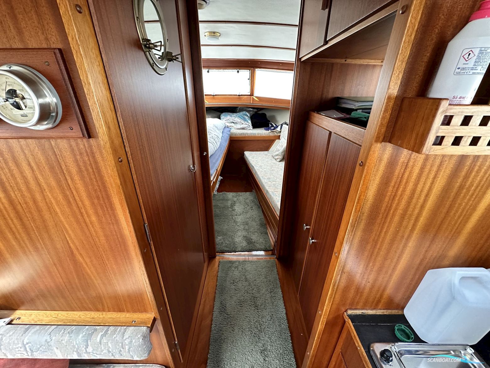 Coronet 32 Oceanfarer