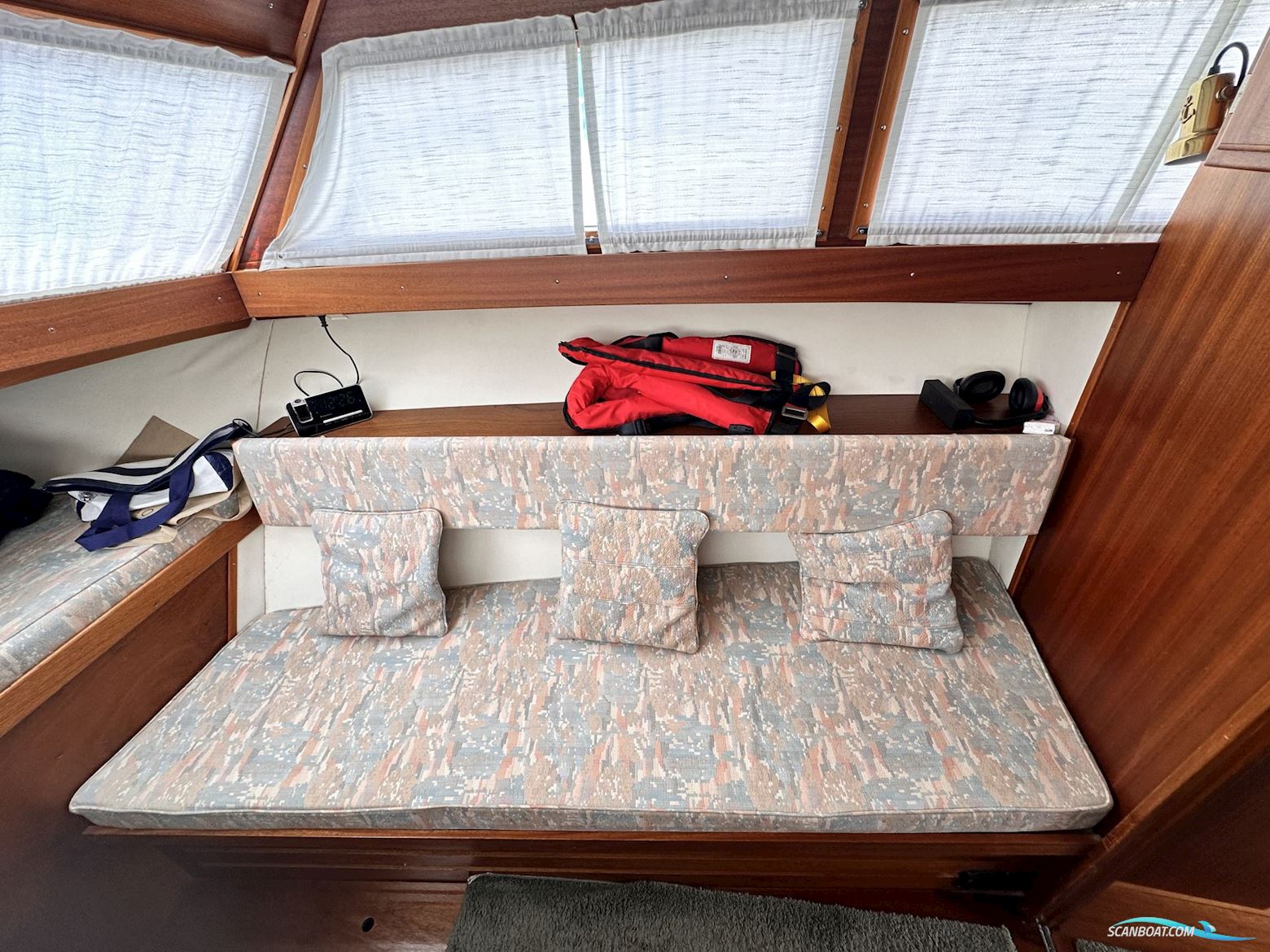 Coronet 32 Oceanfarer