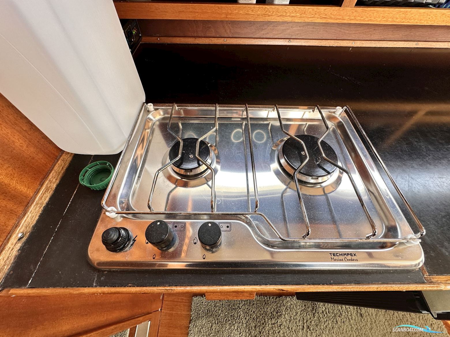 Coronet 32 Oceanfarer