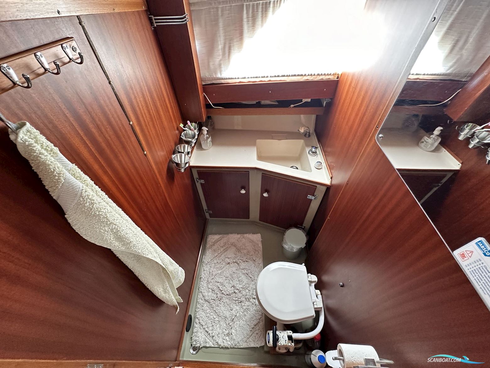 Coronet 32 Oceanfarer