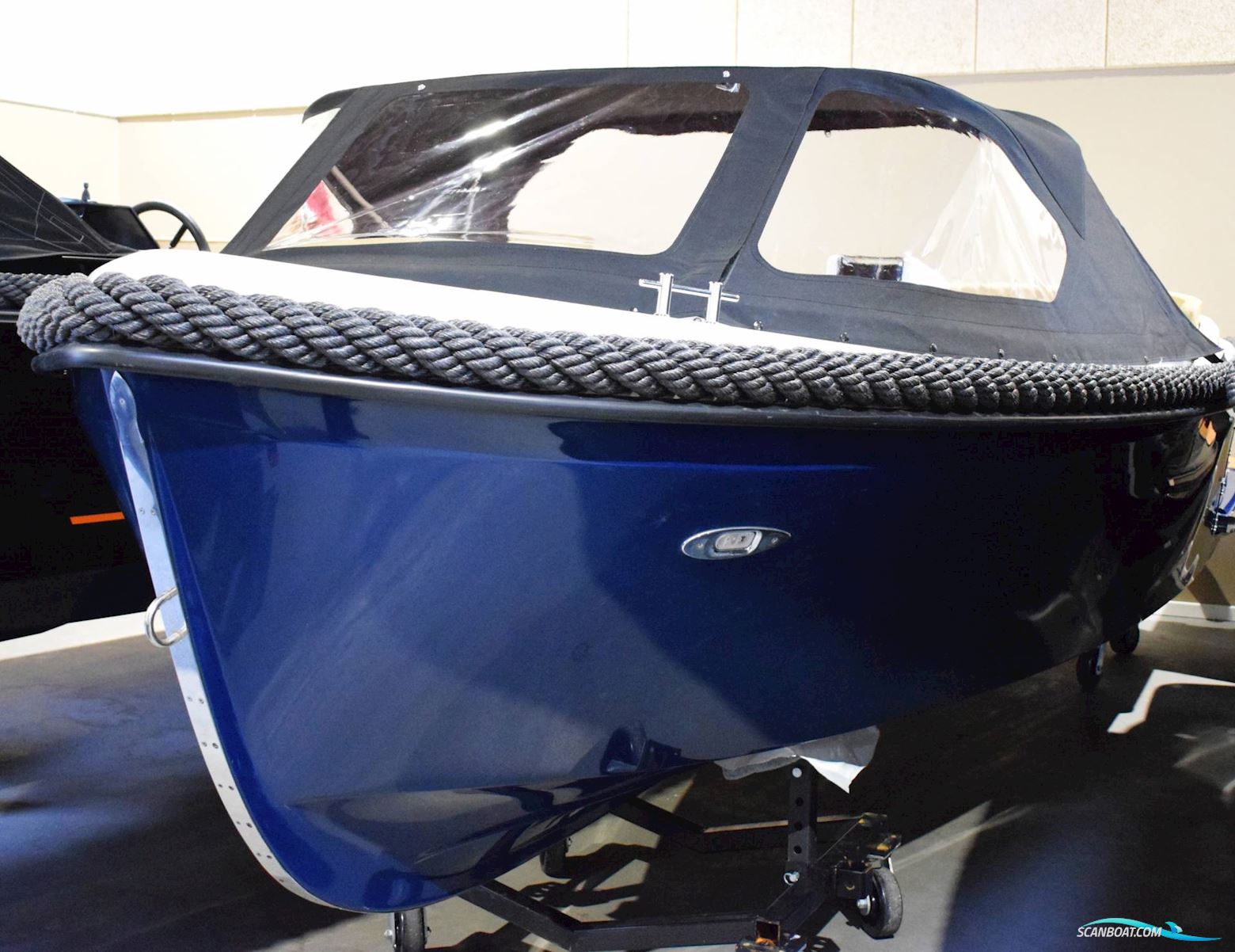 Corsiva 595 Tender - 25 HK Yamaha/Udstyr