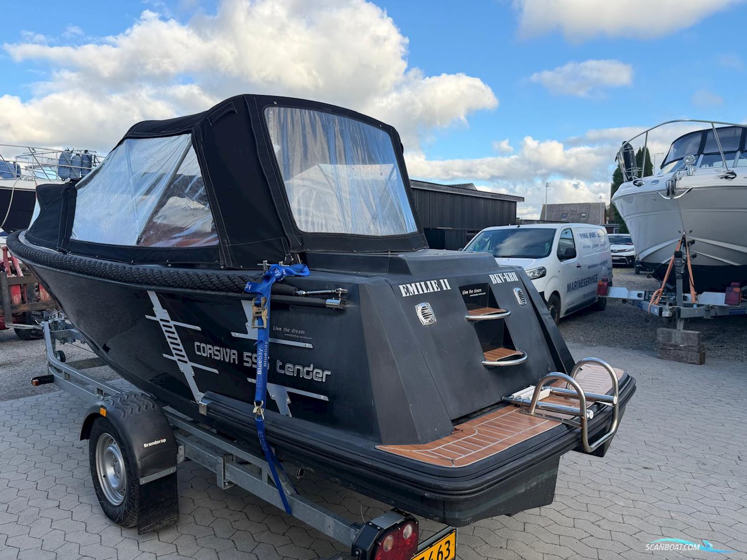 Corsiva 595 Tender