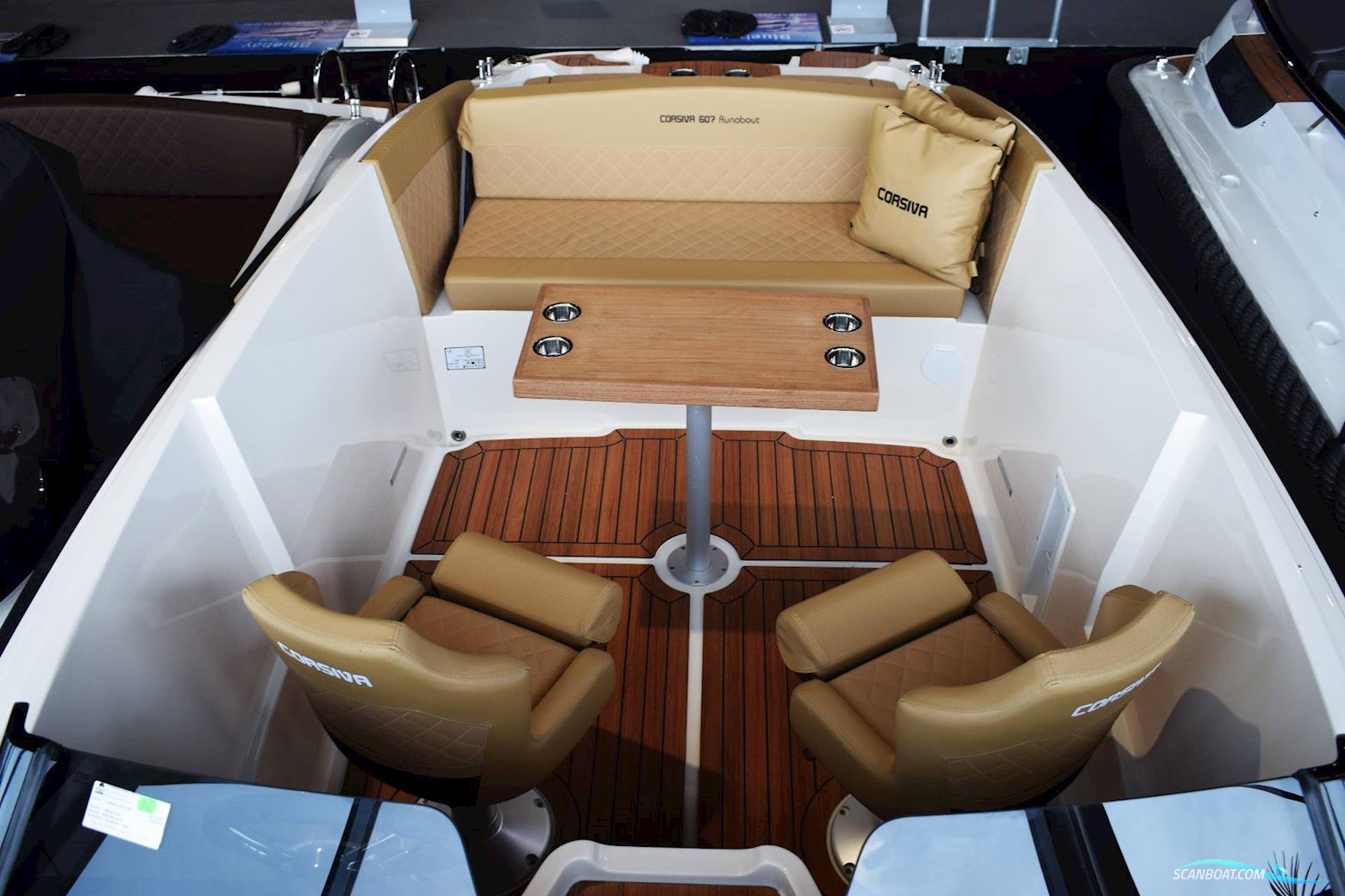 Corsiva 607 Runabout - 25 HK Yamaha/Udstyr