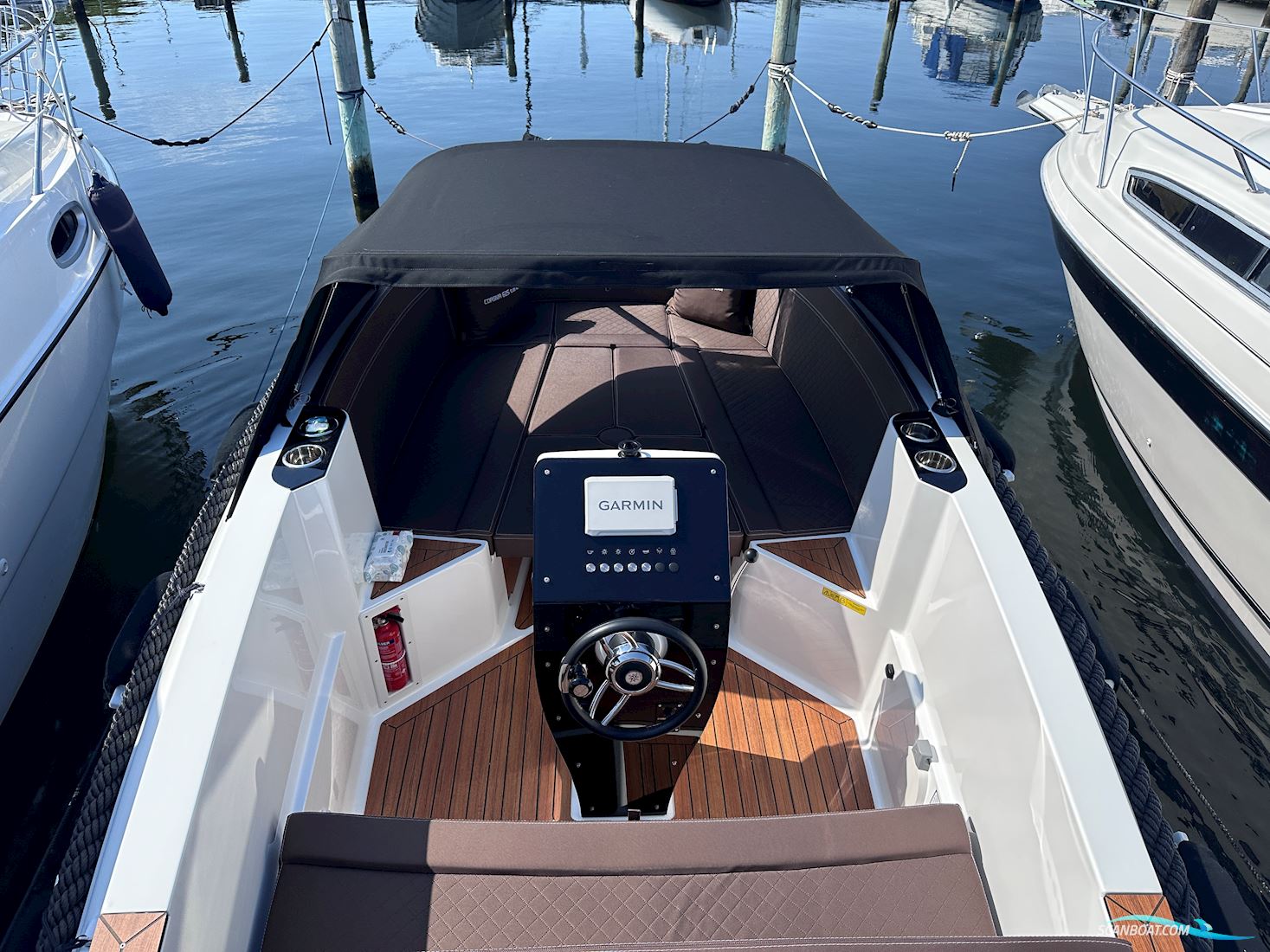 Corsiva 625 Tender