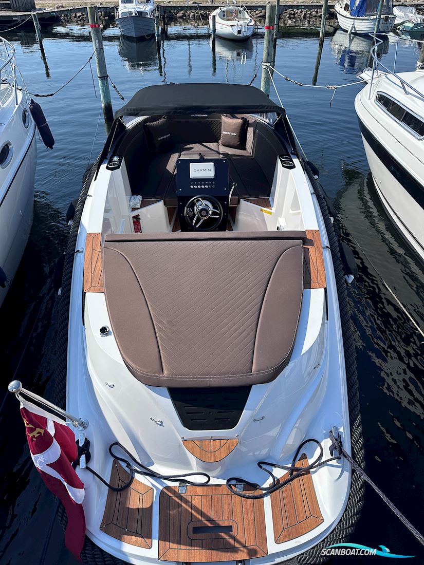 Corsiva 625 Tender