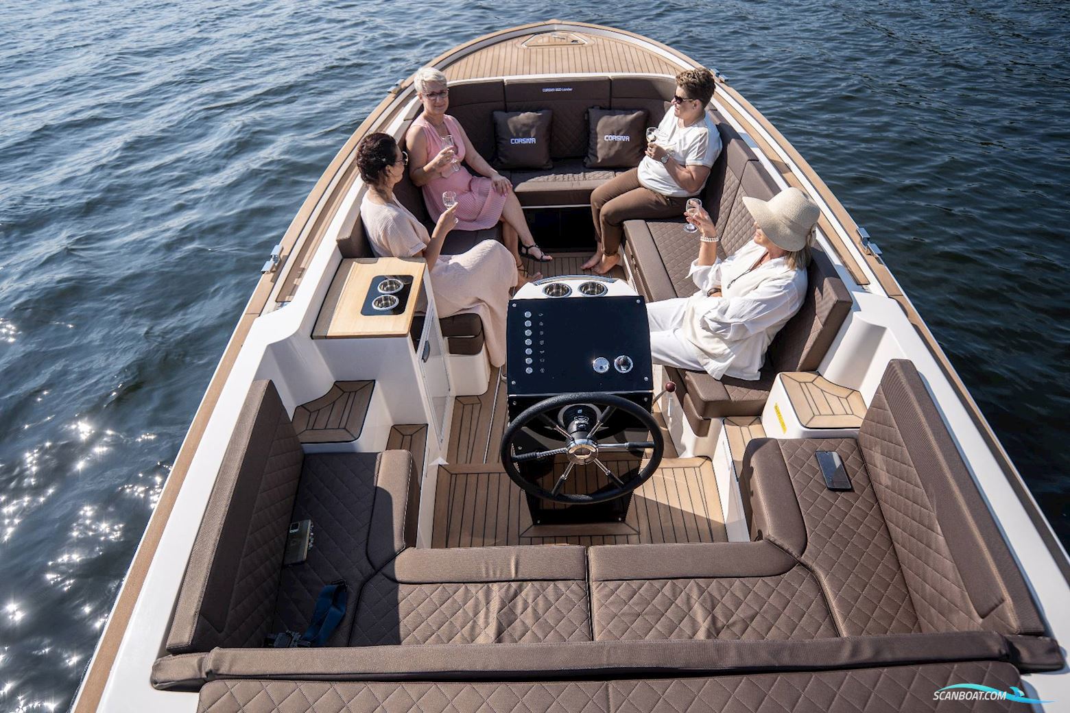 Corsiva 800 Tender - 40 HK Yamaha/Udstyr