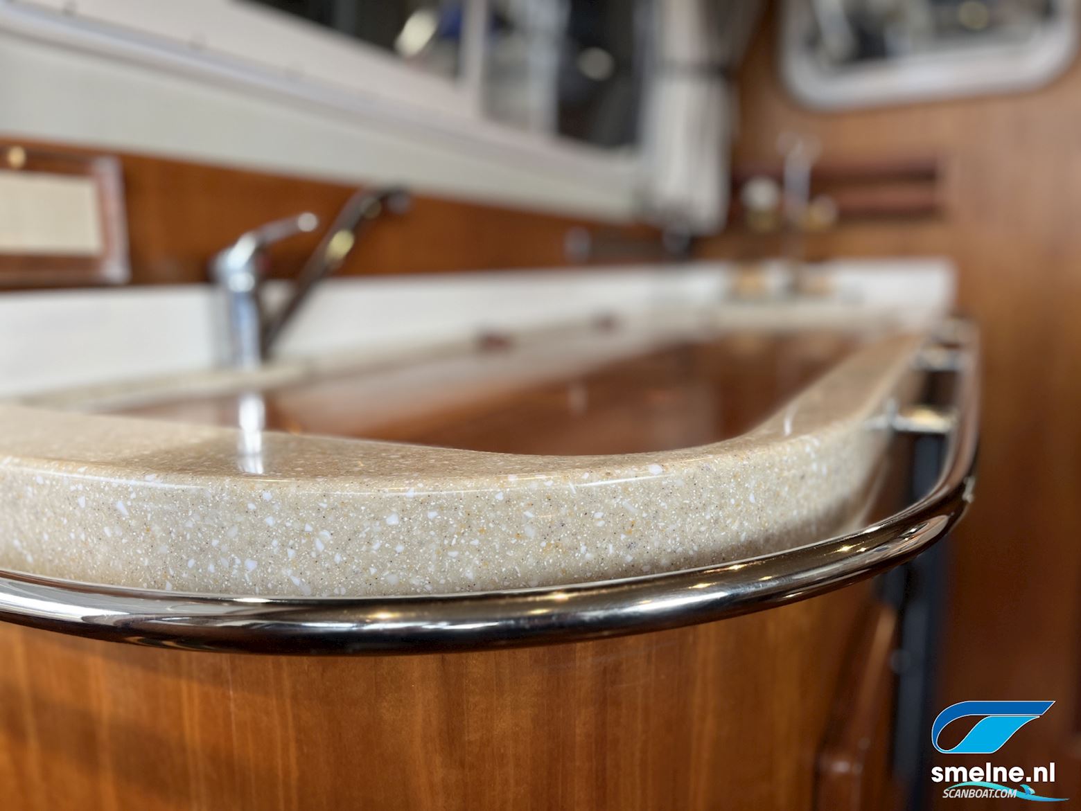 Corvette Cruisers 340