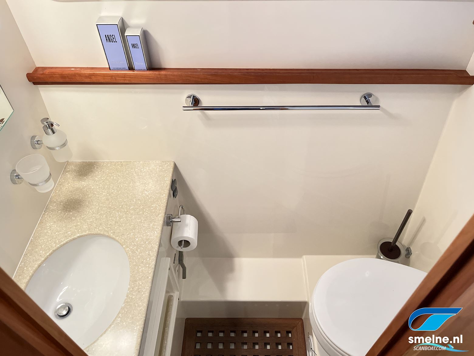 Corvette Cruisers 340