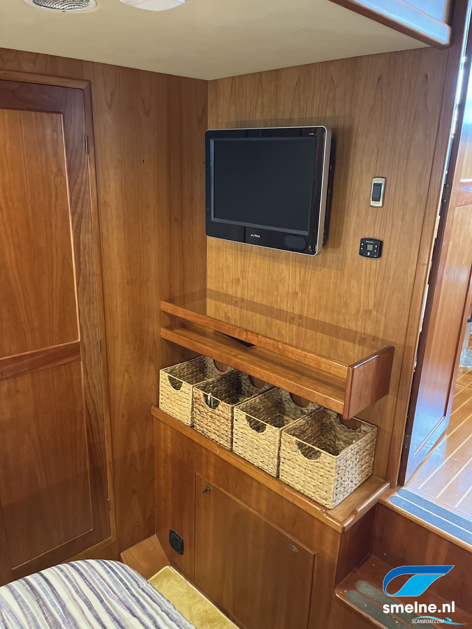 Corvette Cruisers 340