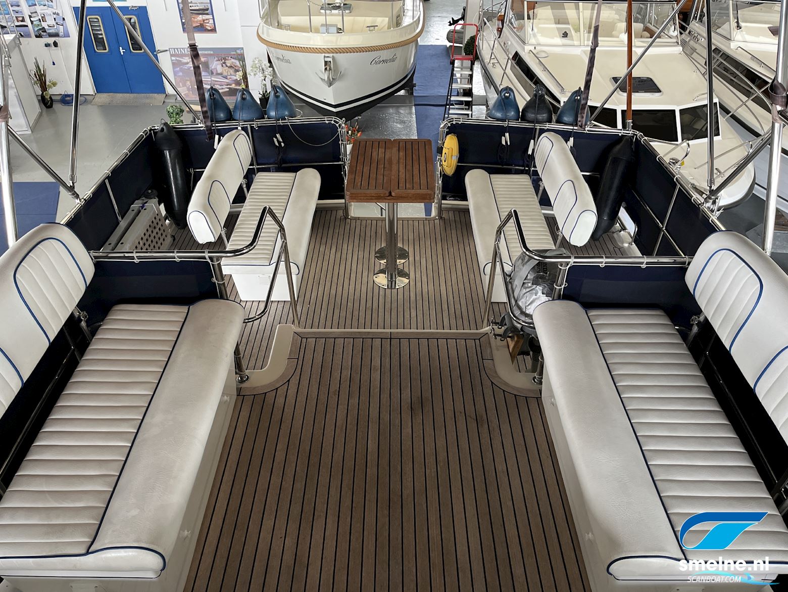 Corvette Cruisers 340