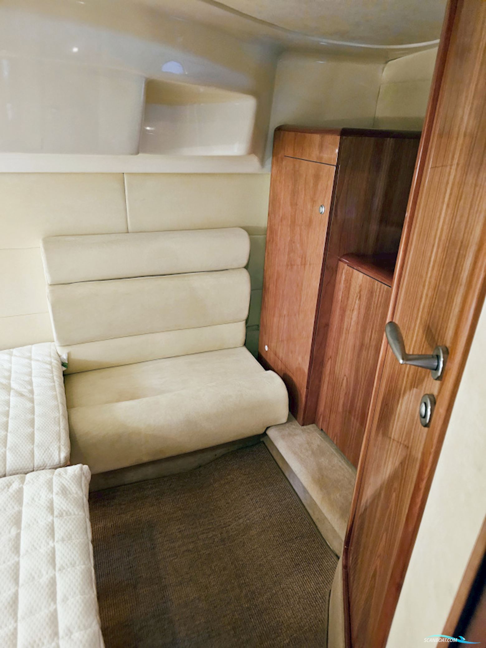 Cranchi 47 HT Volvo Penta D9-575 EVC