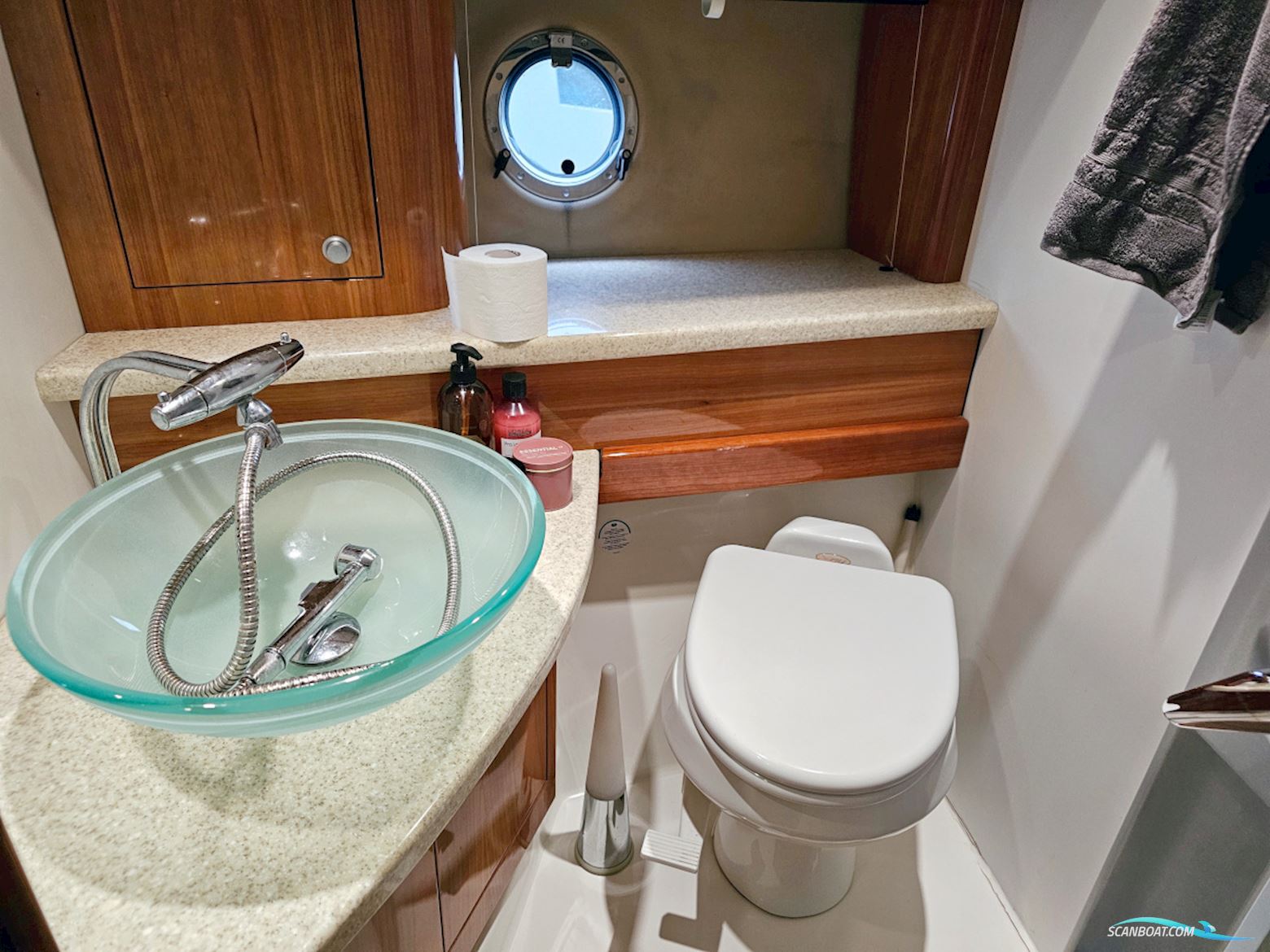 Cranchi 47 HT Volvo Penta D9-575 EVC