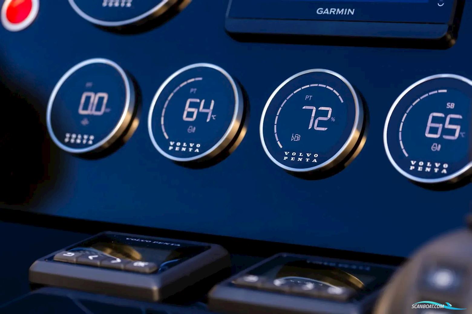 Cranchi A32 LT - New Preorder Fra