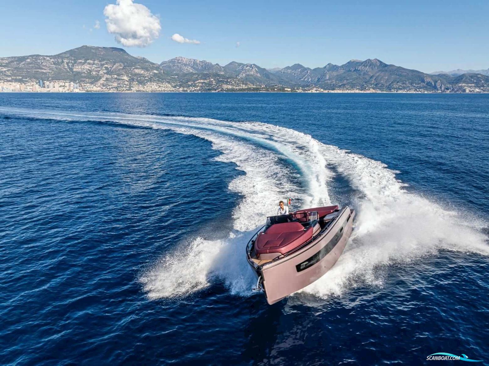 Cranchi A32 LT - New Preorder Fra