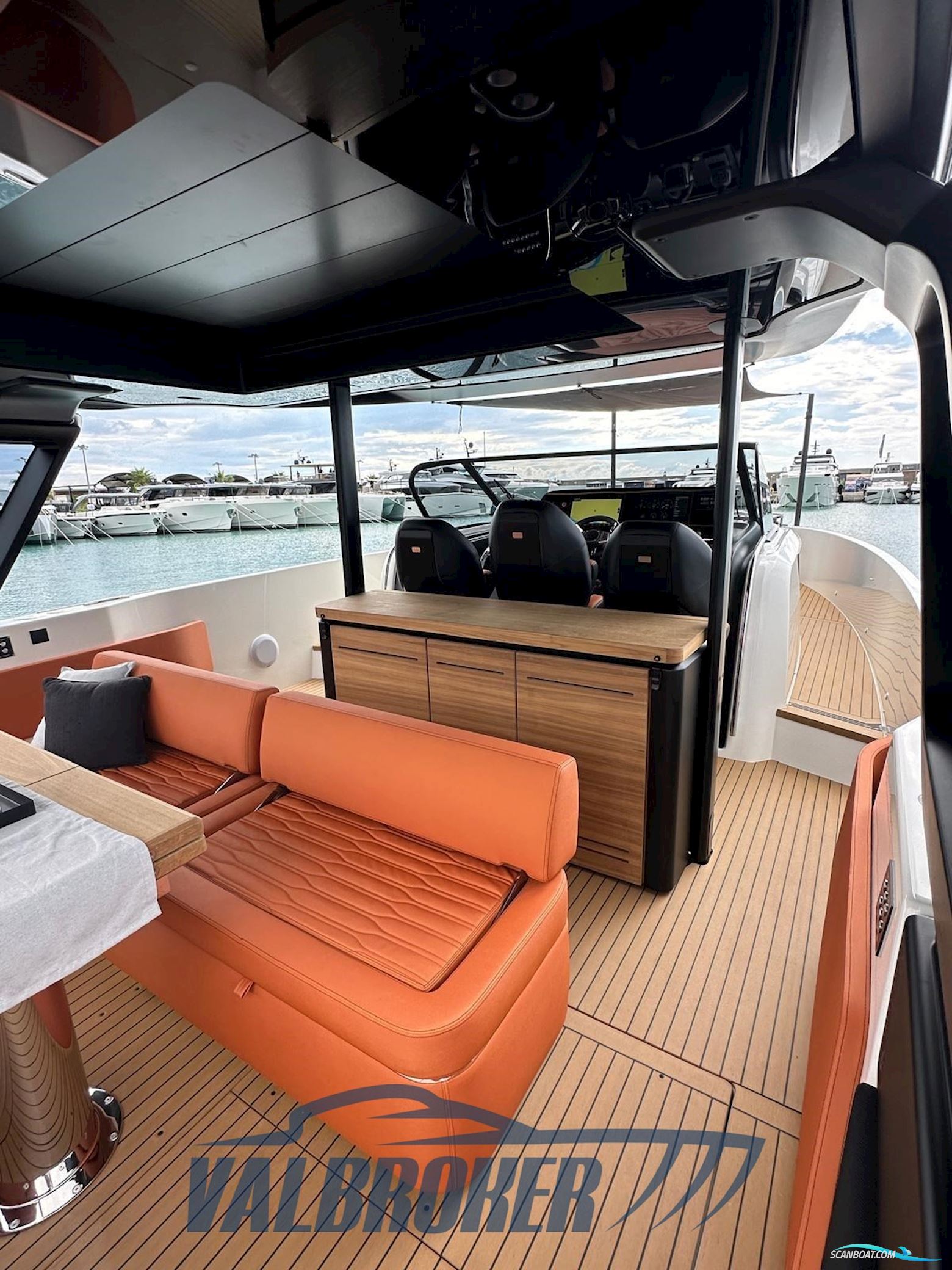 Cranchi A46 Luxury Tender