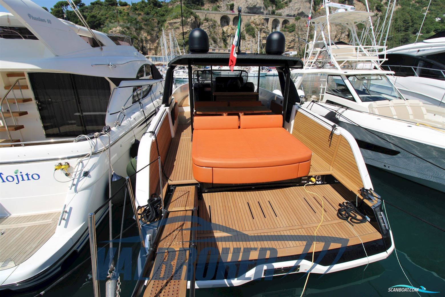 Cranchi A46 Luxury Tender