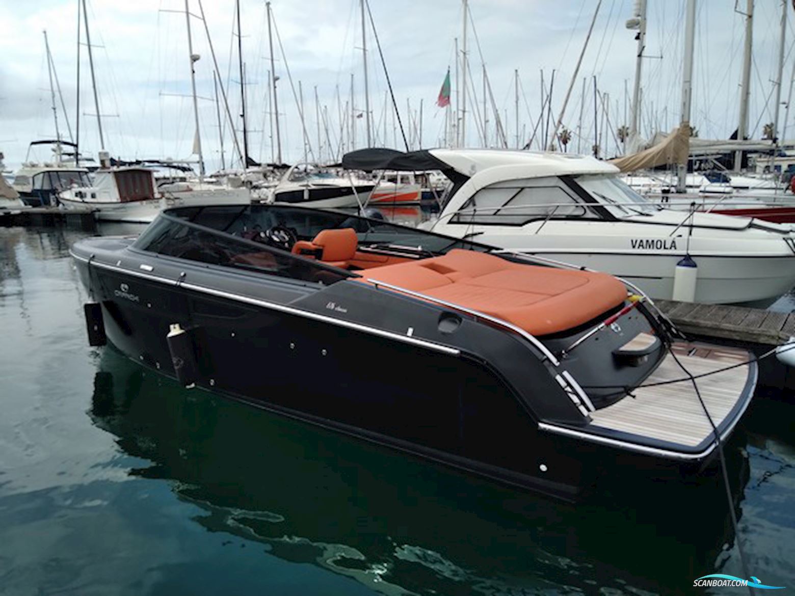 Cranchi E26 Classic Motorbåt 2020, med Volvo Penta V8-350-CE/G (5.3) DP-S Catalyzed motor, Portugal