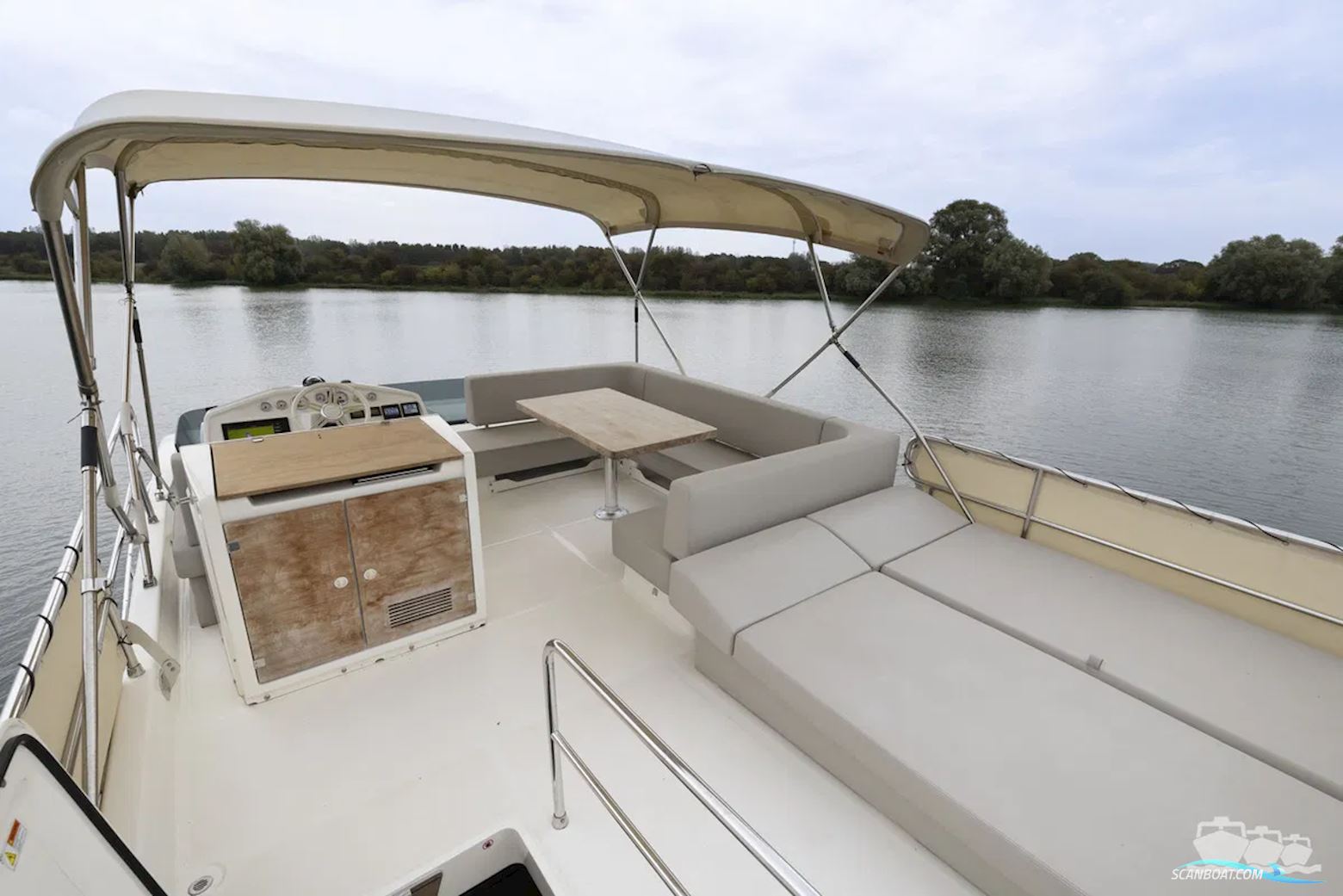 Cranchi Eco Trawler 43 Long Distance