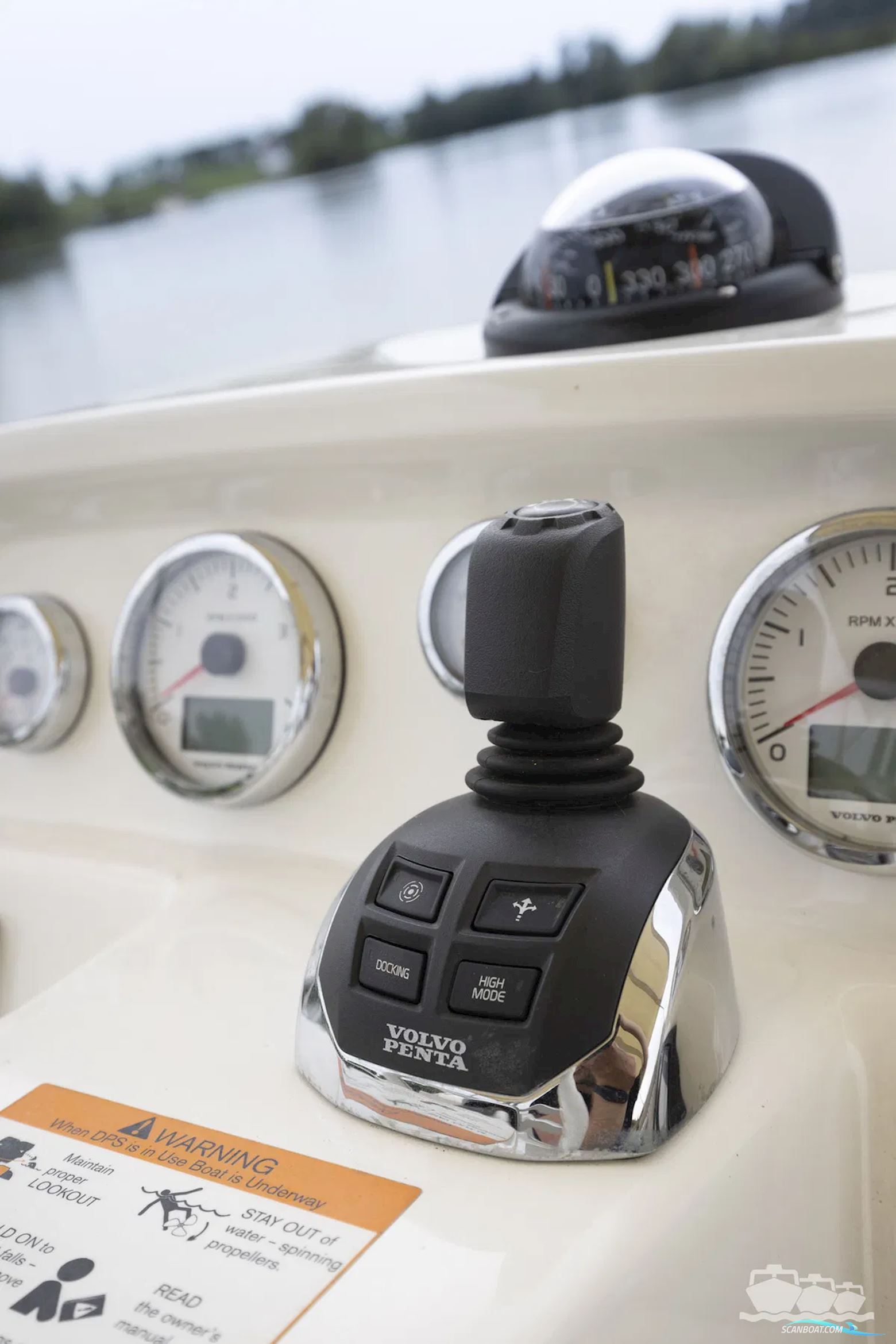 Cranchi Eco Trawler 43 Long Distance