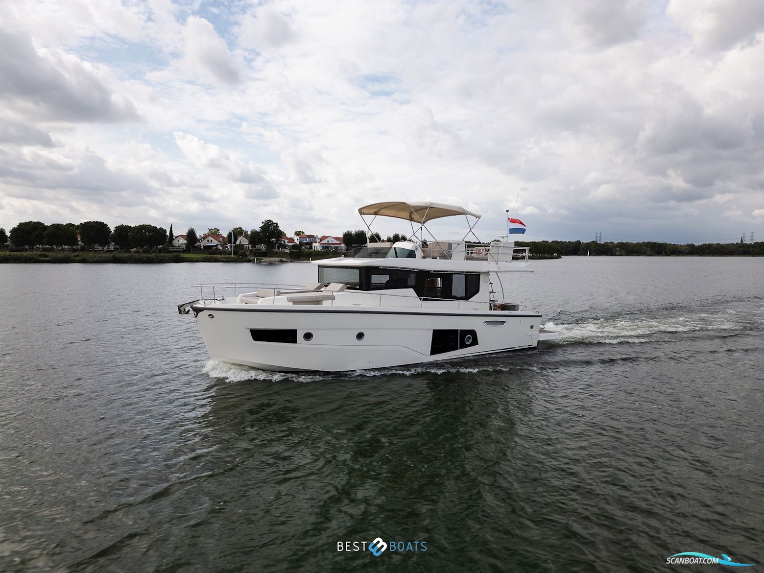 Cranchi Eco Trawler 43 Long Distance